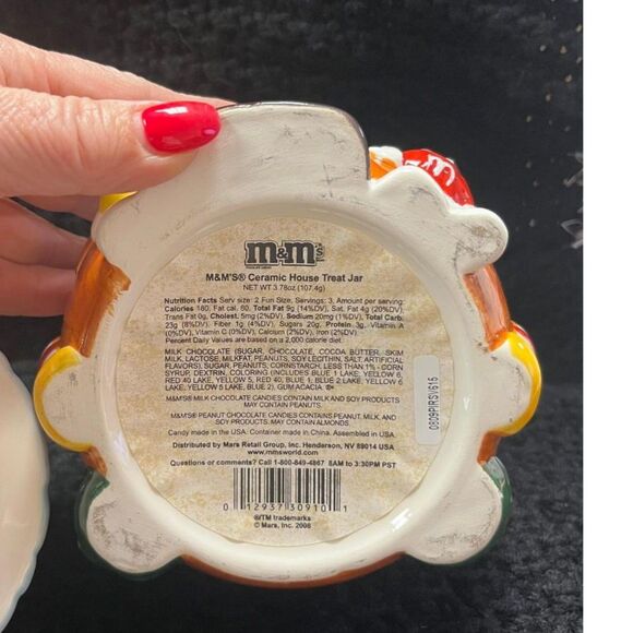 2008 M&M's Collectible Christmas Ceramic Round Chalet House Candy Dish Treat Jar - Picture 7 of 12